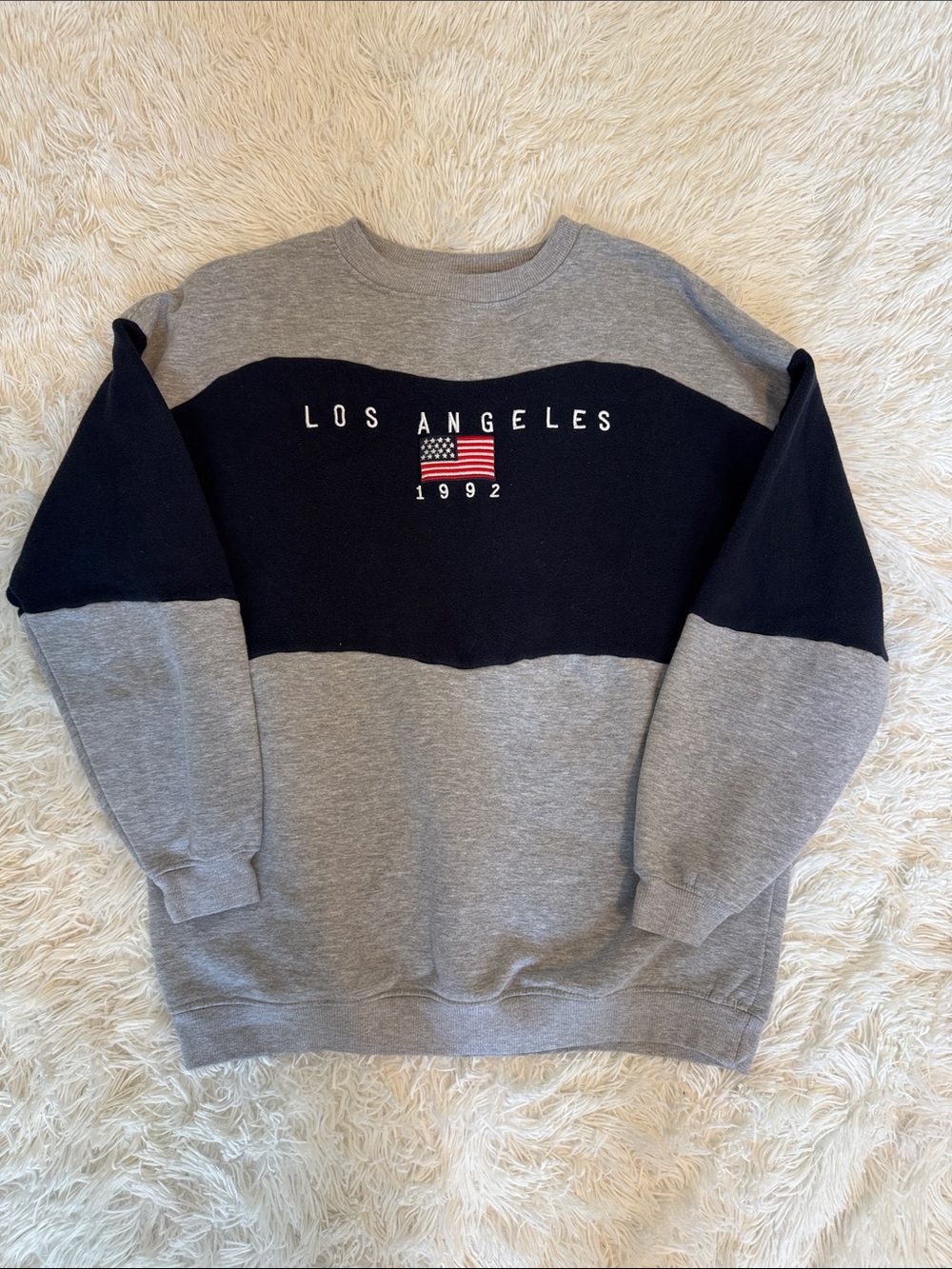 American Threads Gray and Black Los Angeles 1992 Crewneck Sweatshirt